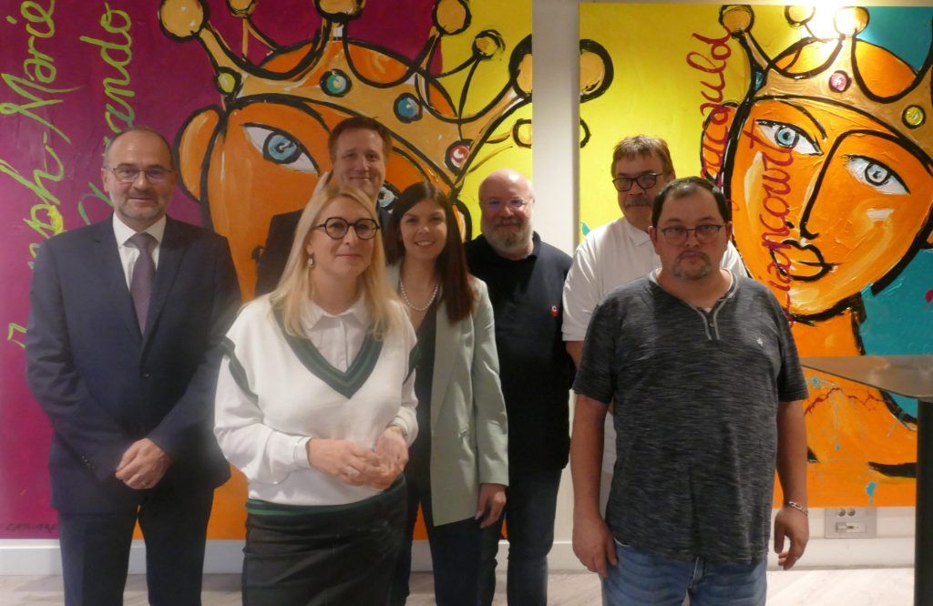equipe tuto banque a distance adaptee